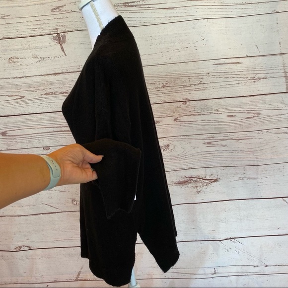 RDI Deep V-Neck Tunic Knit Split Hem Sweater NWT - Picture 7 of 10